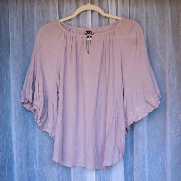Ana Blouse - Picture 1 of 4